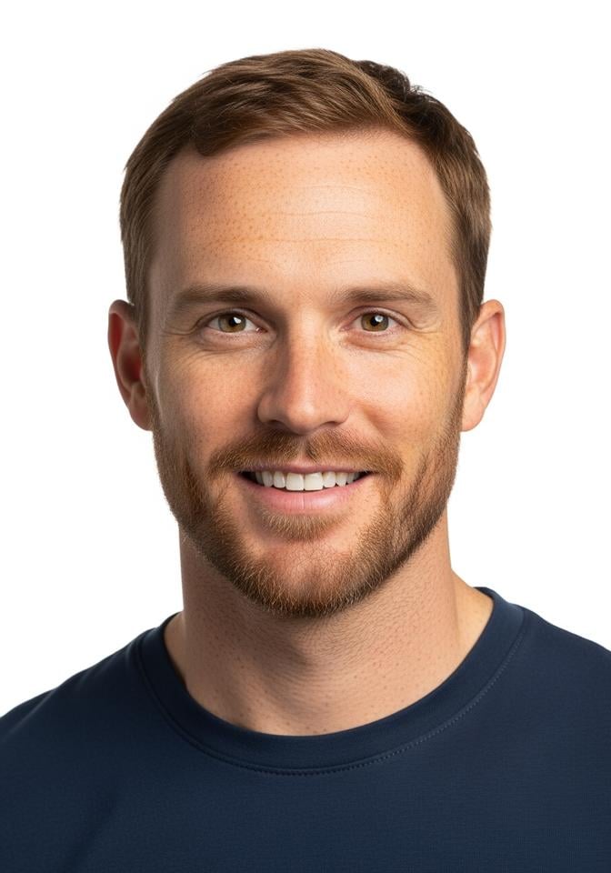 James — AI fashion model: Auburn hair, beard, friendly smile